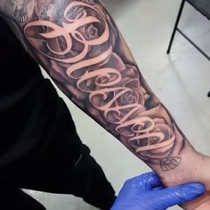 Meet your Posher, Marshall